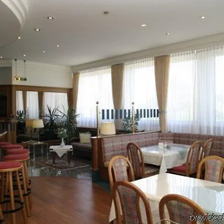 Arthotel Ana Messe Hotell