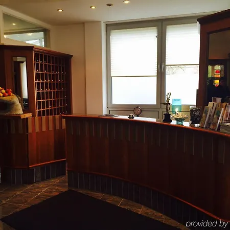 Hotell Arthotel Ana Messe