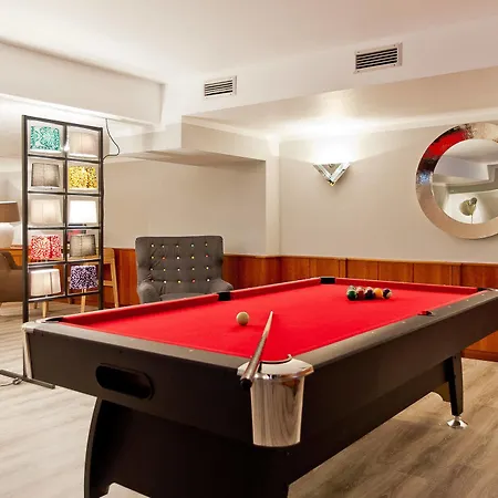 Hotell Arthotel Ana Messe 3*