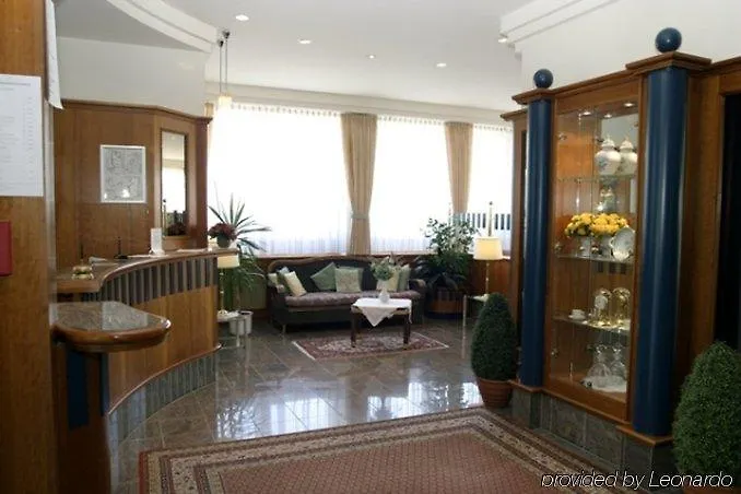 Arthotel Ana Messe 3*