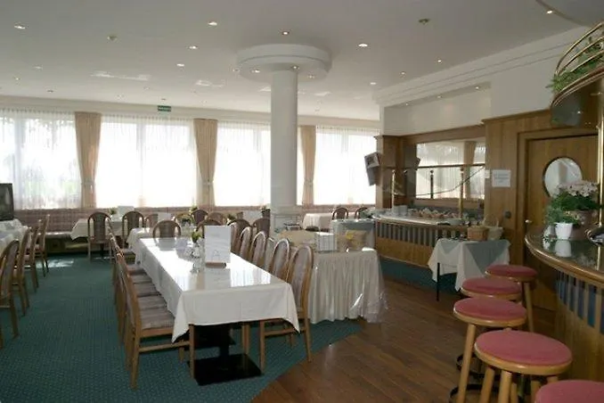 Arthotel Ana Messe מלון מינכן