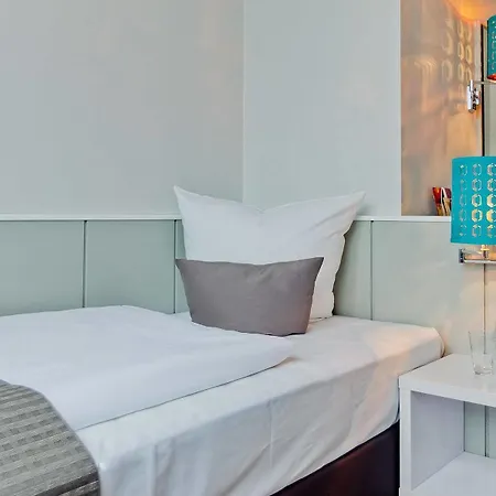 Arthotel Ana Messe 3* Múnich